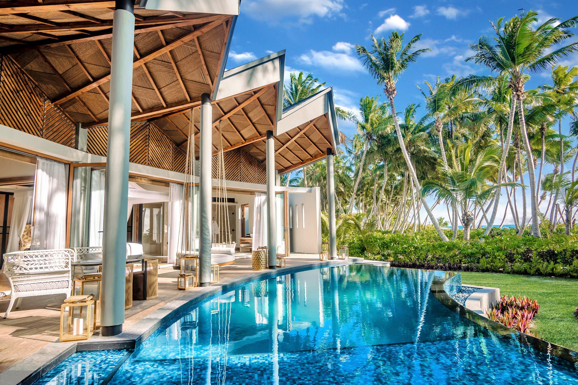 Waldorf Astoria pool villa